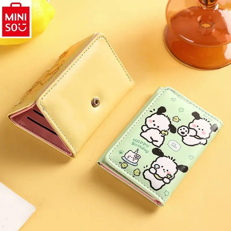 MINISO Disney Cartoon Winnie Bear Short Wallet Cute, Sweet, Thin Girl Wallet Card Bag Girl Heart Zero Wallet