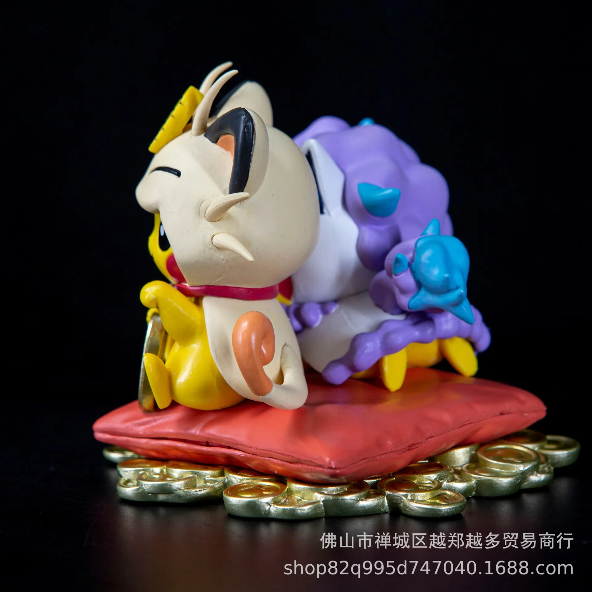 Pet Pok é mon GK Little Fire Horse Lucky Cat Crossdressing Pikachu COS pokemon Handmade Model Decoration