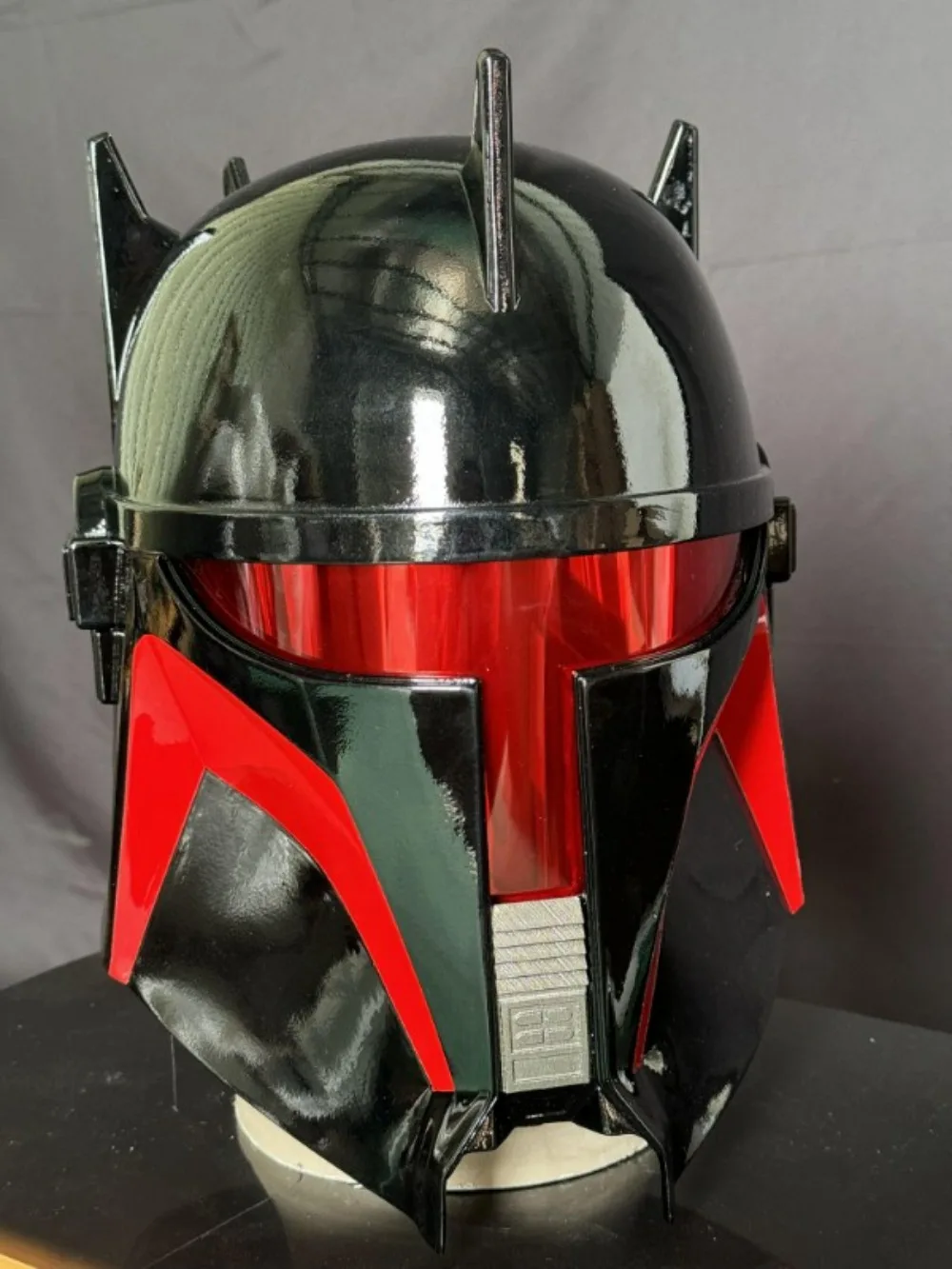 Star Wars Mandalorian Moff Gideon Helmet Handmade Fiberglass Flipping Mold Role Playing Halloween Cosplay Helmet 60cm