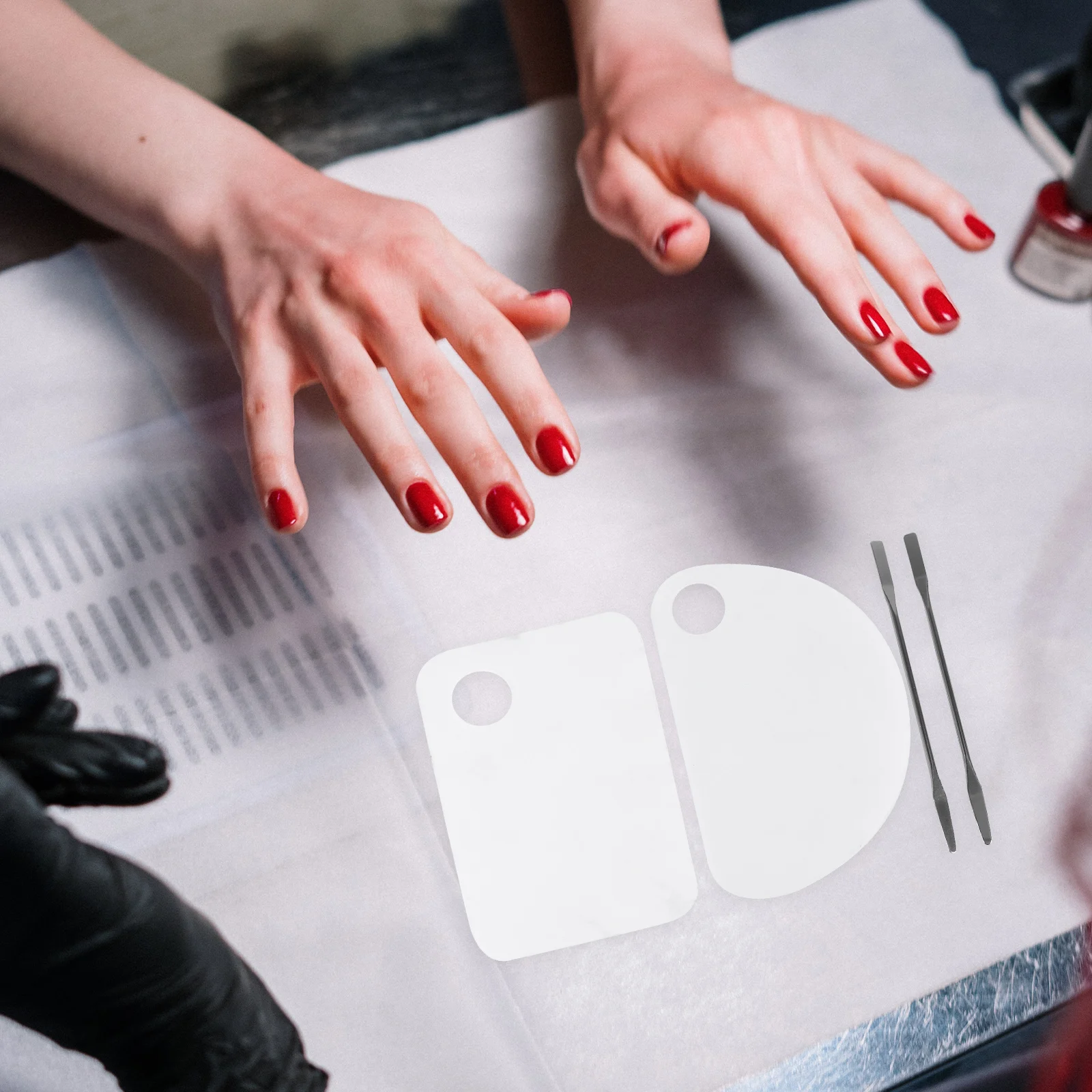 

1Set Premium Nail Art Mixing Plate Manicure Palette Smooth Flat Texture Easy Clean Wipe Off Professional Home Use Transparent