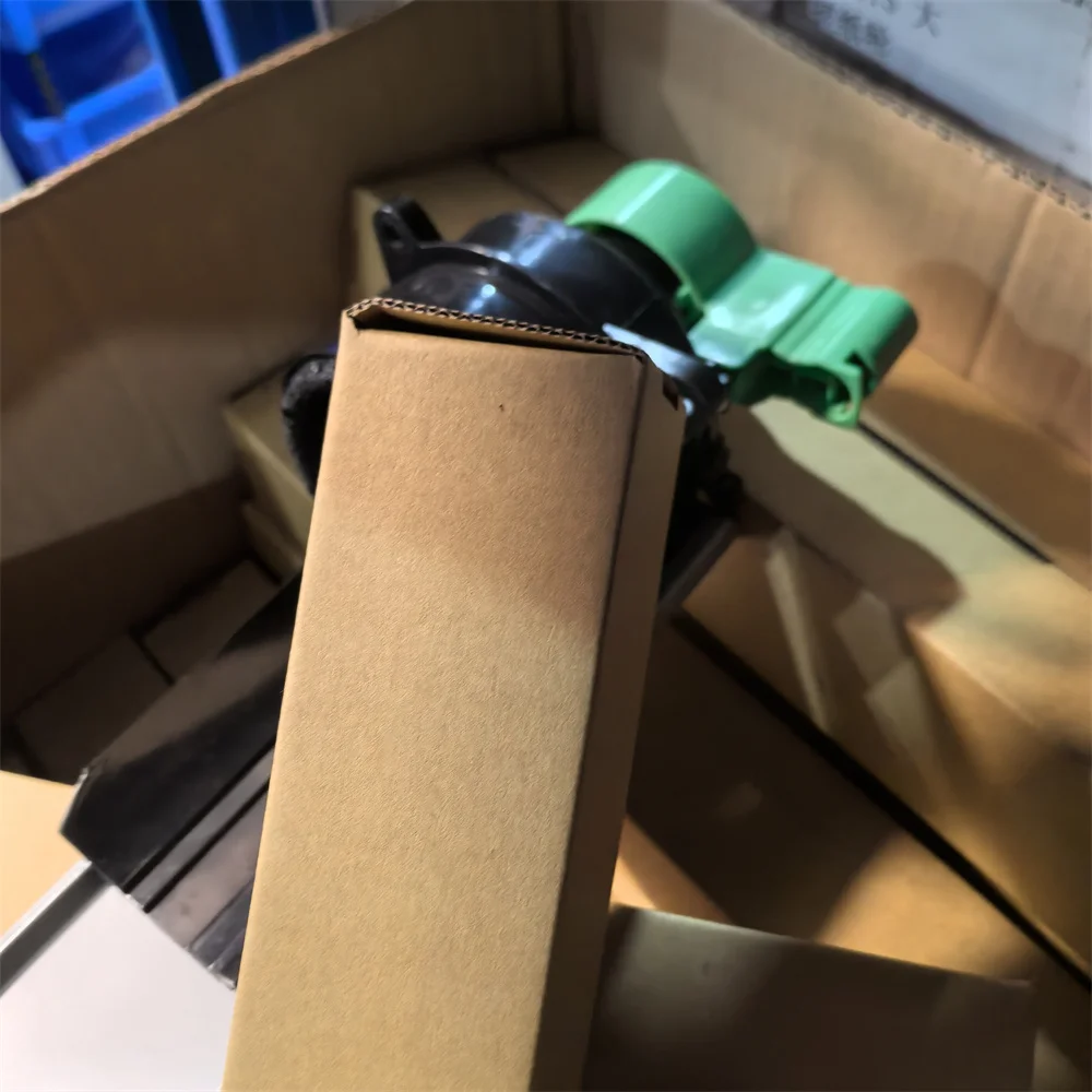 

1pc For Ricoh Aficio MP 4000 4001 5000 5001 4000B 5000B MP4000 MP5000 Toner Supply Unit Toner Hopper Unit D009-3209 D0093209