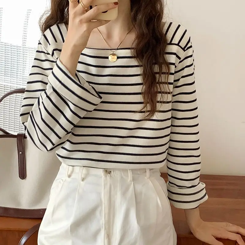 

Spring Autumn Loose Fit Women's Striped Long Sve T-irt Faionable Design Classic Versatile Top Trendy Square Collar