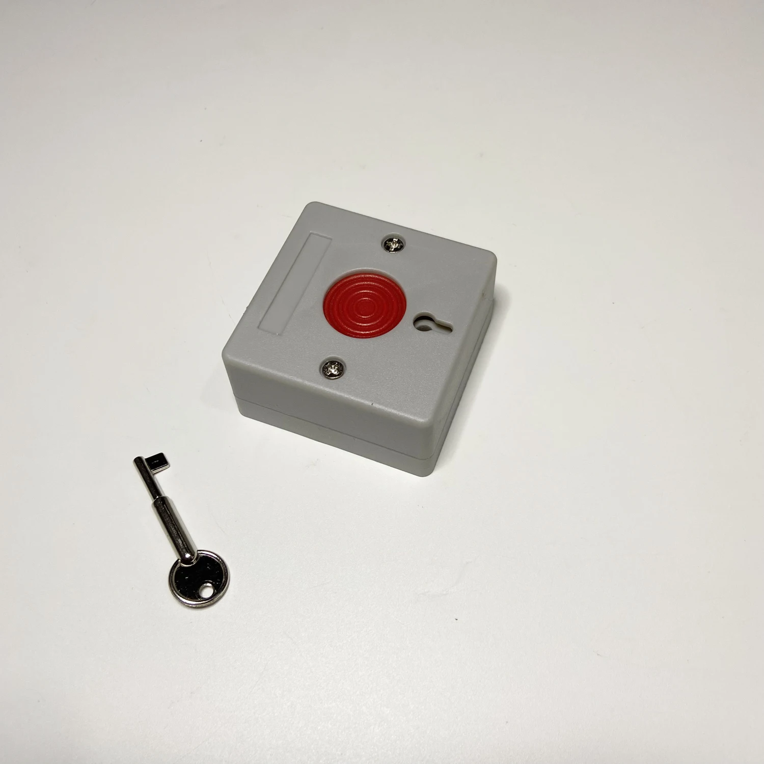 10Pcs Small Emergency Button For GSM Alarm System Mini Panic Button NC/NO Dry Contact Signal Use Key to Reset