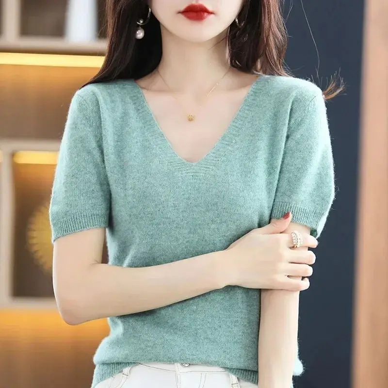 

Весенне-летний женский вязаный свитер с V-образным вырезом и коротким рукавом, удобный, дышащий, повседневный стиль для женщин