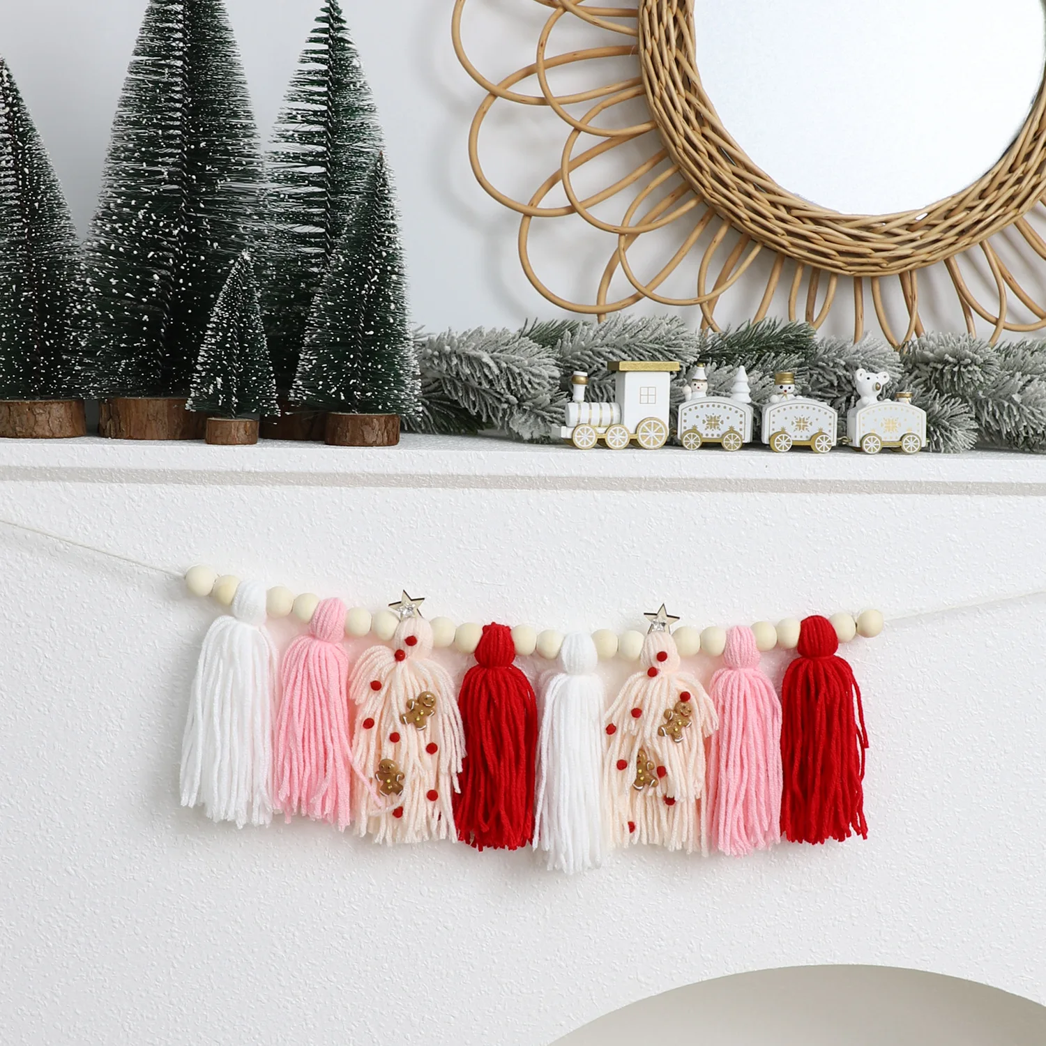 

Christmas Tassel Garland, Boho Design Wood Bead Garland, Cotton Tassel Banner Wall Hanging Decor, Christmas Tassel Banner Party