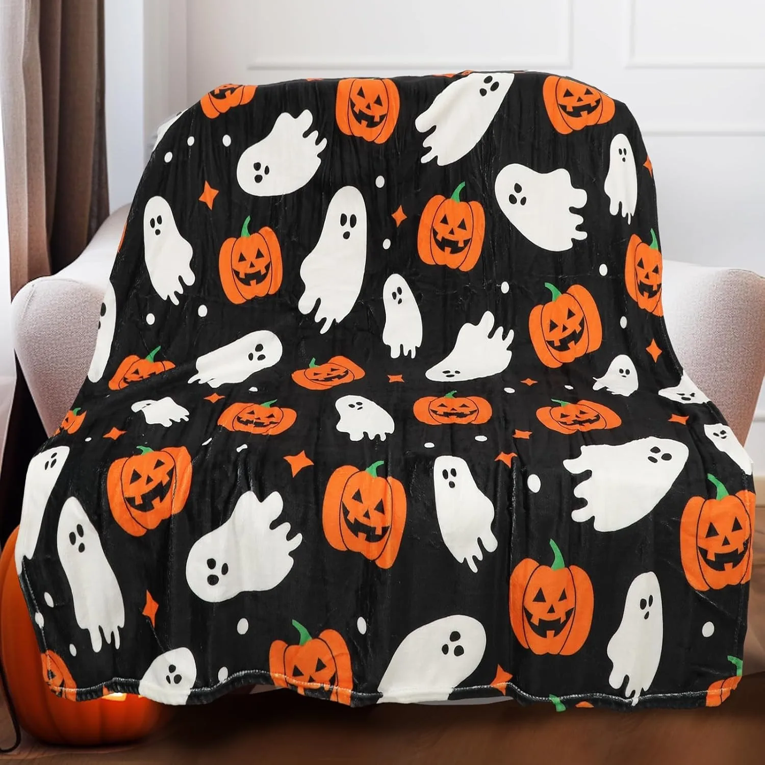 1PC Halloween Theme Throw Blanket Pumpkin skulls Cute Ghost Thin Blanket Gifts for Couch Bed Car Home Camping all season use