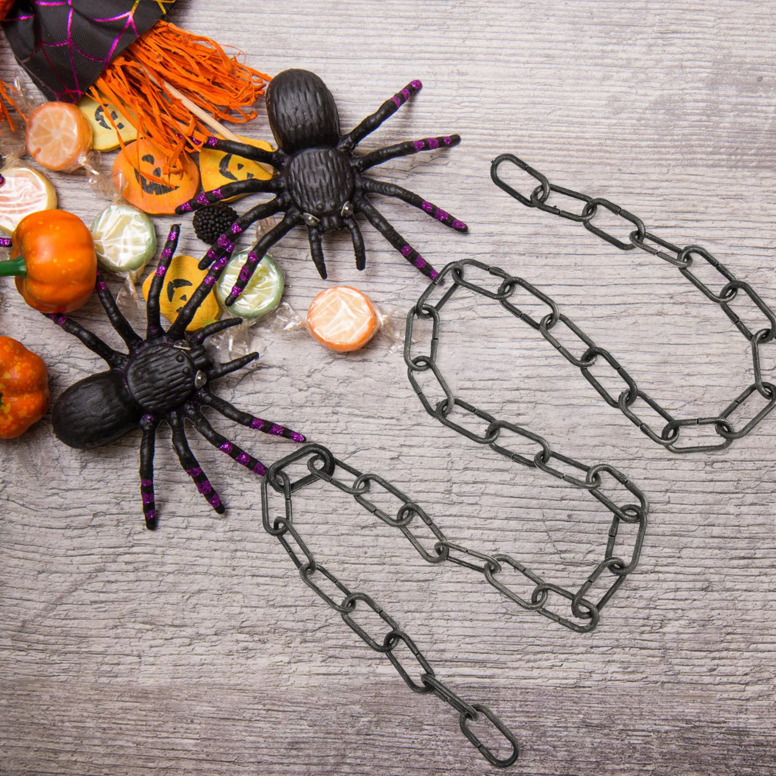 

2Pcs Halloween Imitation Iron Chain Lightweight Pe Material Plastic Prop Party Decor Costume Chain