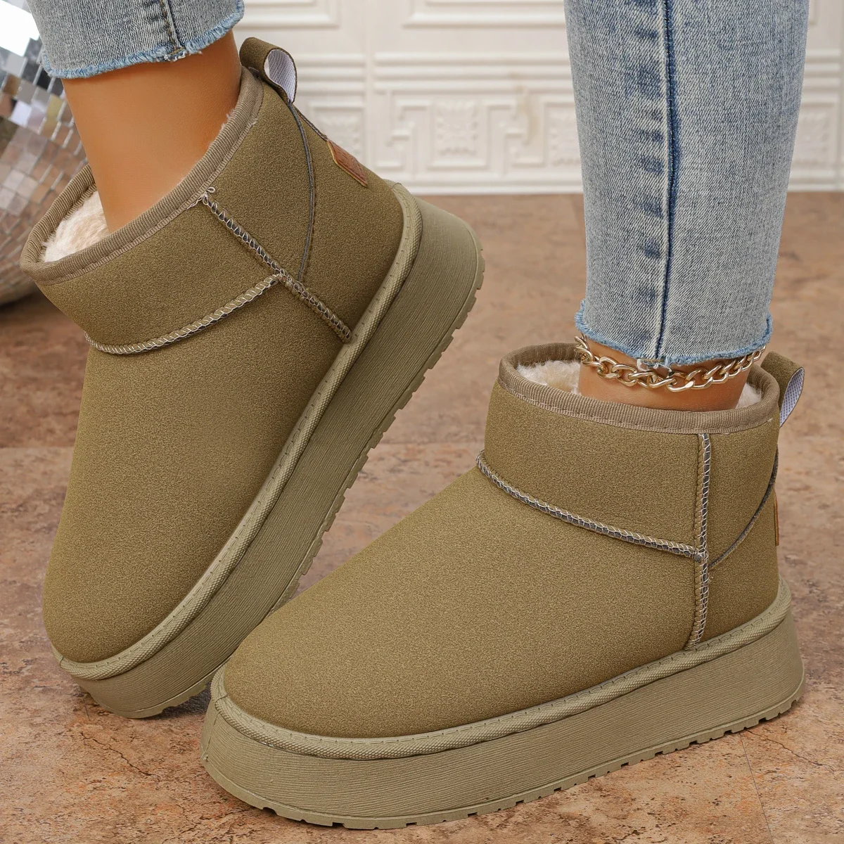 Women Ankle Boots Faux Suede Slip-On Shoes Thick Plush Platform Snow Boots Women Winter Keep Warm Fur Cotton Shoes for Woman