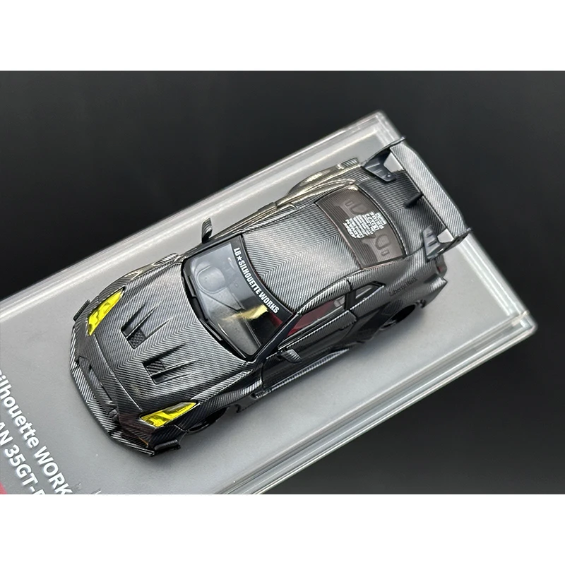 CM In Stock 1:64 LBWK GTR R35 Super Silhouette 35GT-RR Full Carbon Black Diecast Diorama Car Model Collection Miniature Toy