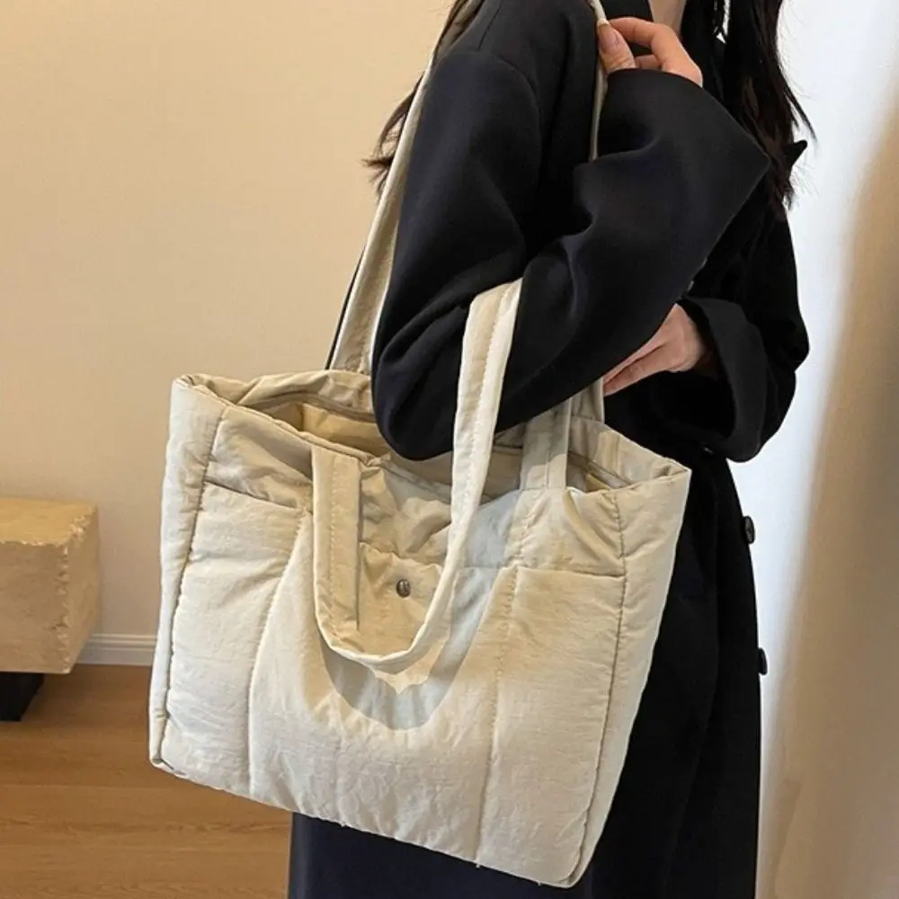 

Solid Color Lady Laptop Handbags Large Capacity Fashion Puffer Shoulder Bag Top Handle Soft Cotton Women Cloud Tote Bag Travel
