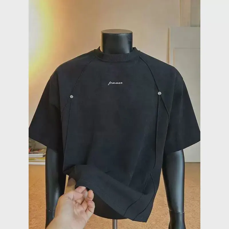 Summer 2026 Men's Short Sleeve T-Shirt Casual Loose Fit Embroidered Rivet 3D Pressed Pleat High-End Feeling Top