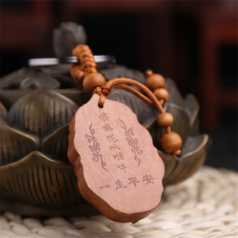 Natural wood mahogany three-dimensional engraving Guanyin barrel keychain Buddha key ring jewelry gift for men and women 1pc