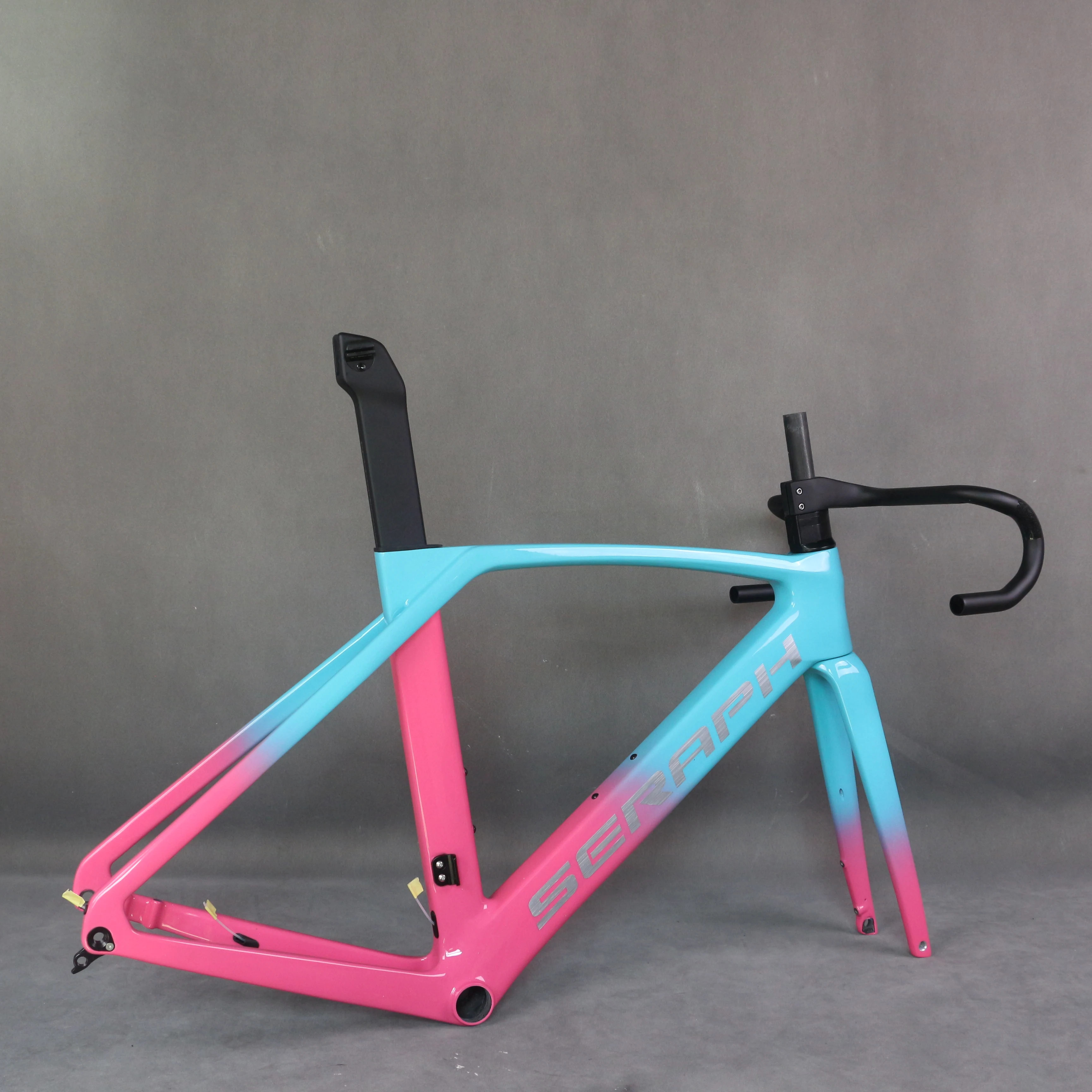 Aerodynamic carbon frame MODEL S 700C CARBON FRAME, ROAD FRAME, BICYCLE CARBON FRAME, DISC BRAKE BIKE, Rim brake frame