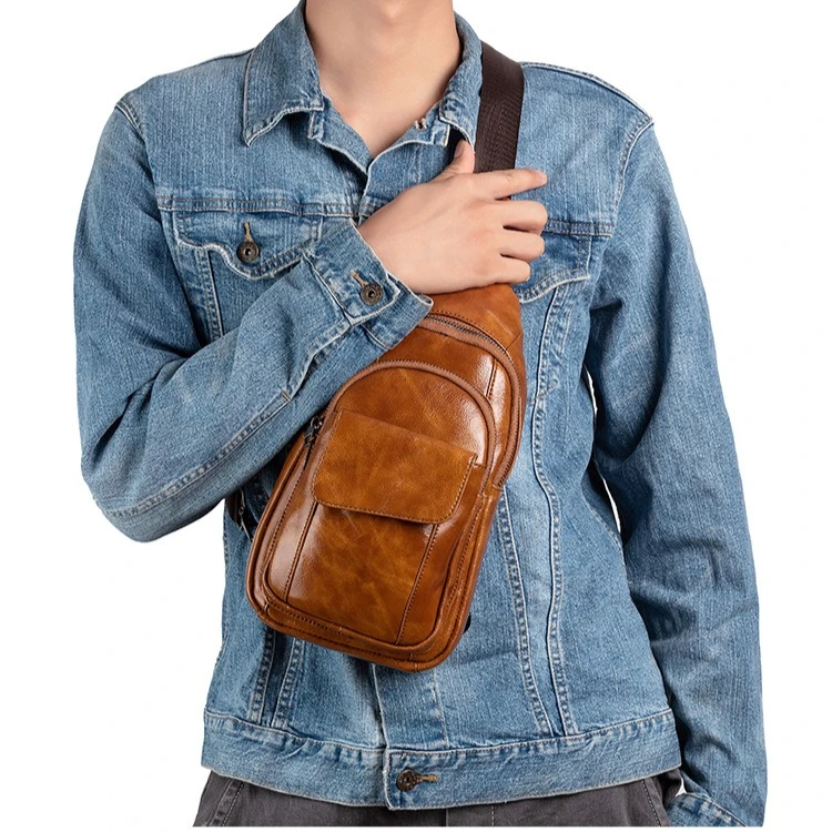 Real leather men's chest bag, retro style, multiple pockets, high-end travel, waterproof, crossbody bag, shoulder bag