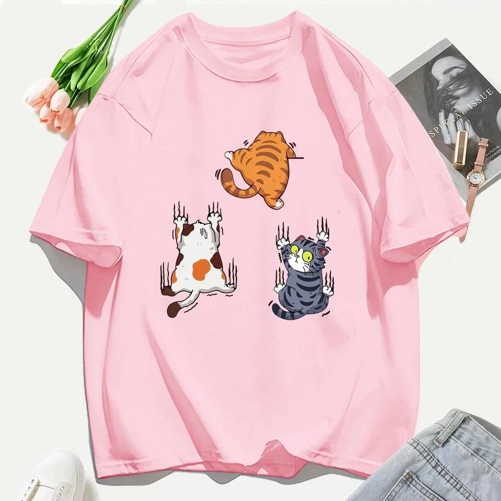 Women T Shirts Casual Woman Clothes Crewneck Tee Tops Three Cats Climbing Upwards and Escaping Print T-Shirt