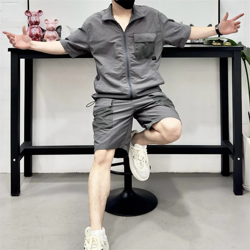 

Faionable Loose ort Sve irt And orts Set for Men Summer Casual Workwear Stand Collar Five Inch Pants Trendy Ensemble