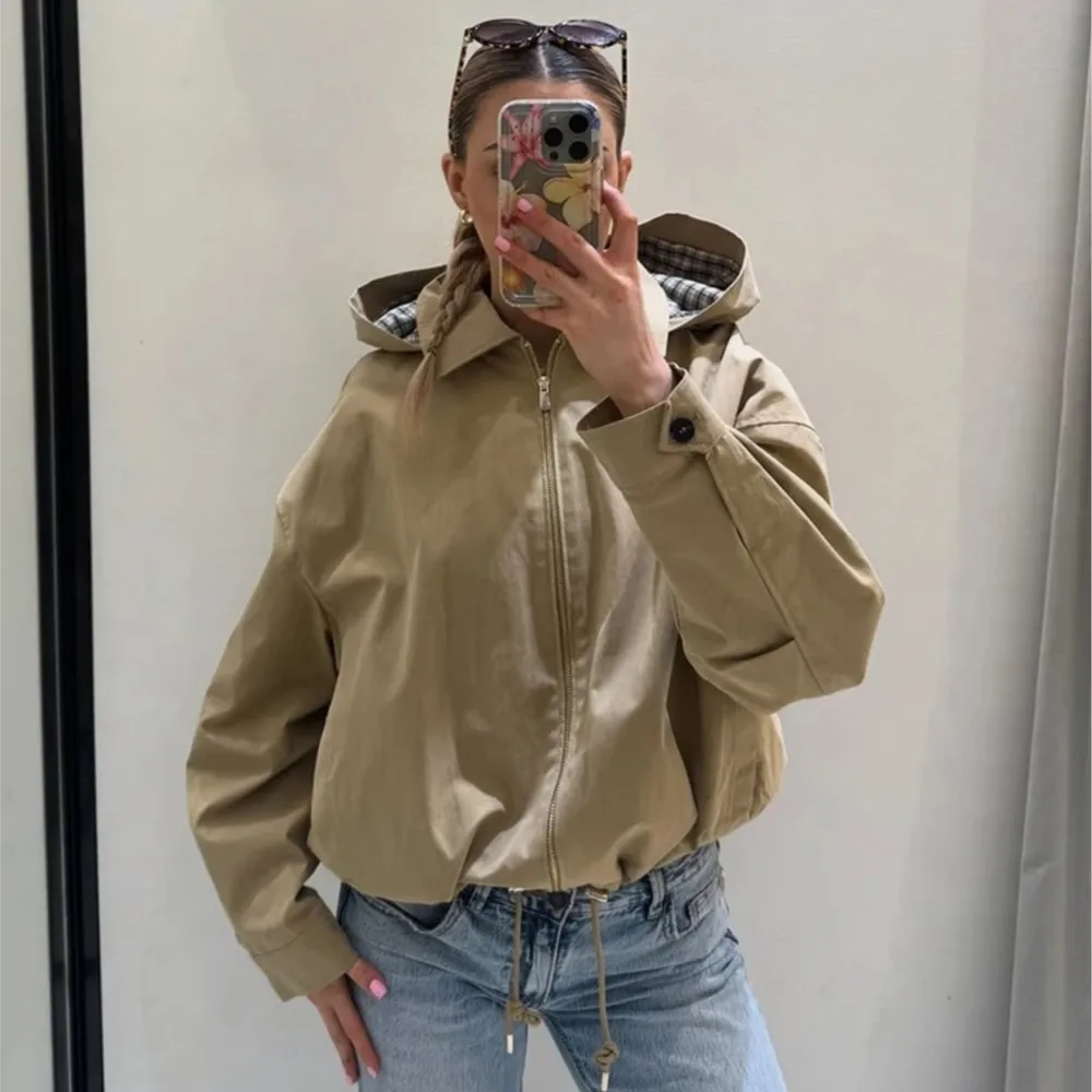 2026 Women Stylish Plaid Lining Coat Fall Ladies Detachable Hood Lapel Loose Zip Jacket Drawstring Hem Casual Street Outerwear