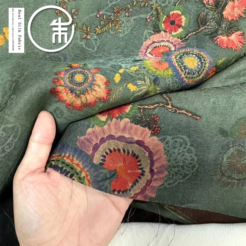 High Quality/Floral Print with Green Background Real Silk Designer Xiangyun Yarn Silk Fabric Cheongsam Dress Fabric Summer