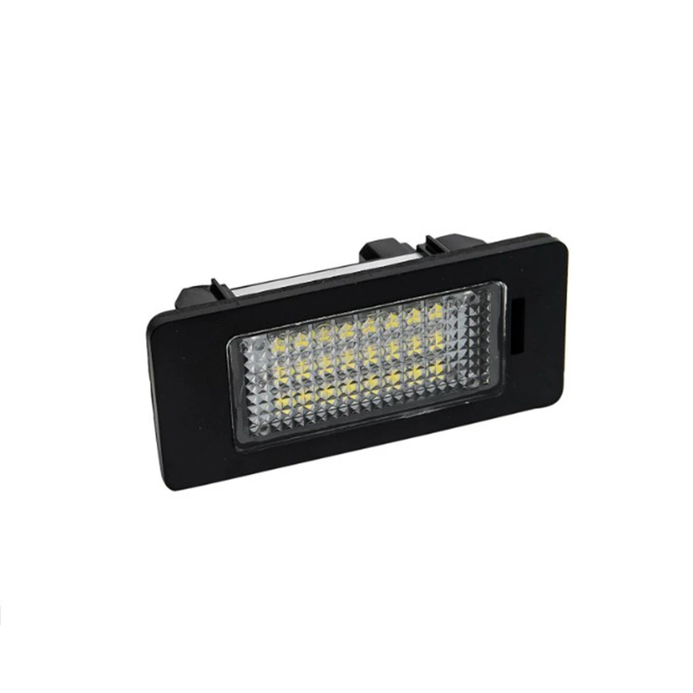

License Plate Light E39 E60 E70 E90 Replacement Spare Parts Bright Xenon Energy Saving For BMW Light Bulb White