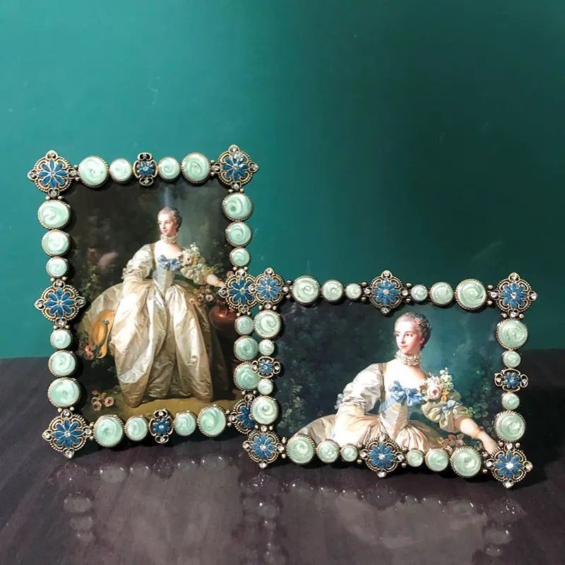 European retro metal photo frame 6 inch 7 inch 10 inch studio creative wedding frame washable