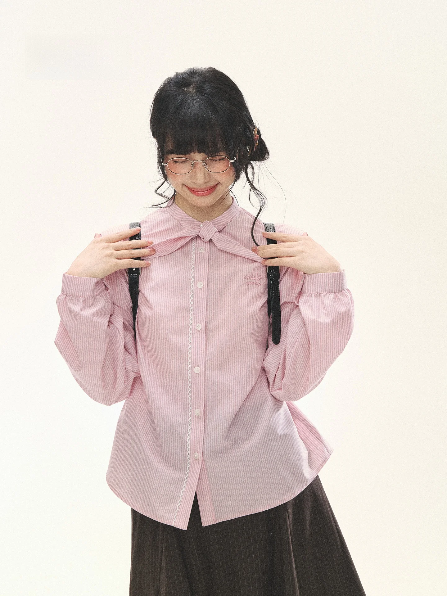 

Holid Map "Pink Interval Poem" Early Spring Cotton Removable Knot Lantern Sleeve Shirt Women's Sweet Style Long Sleeve