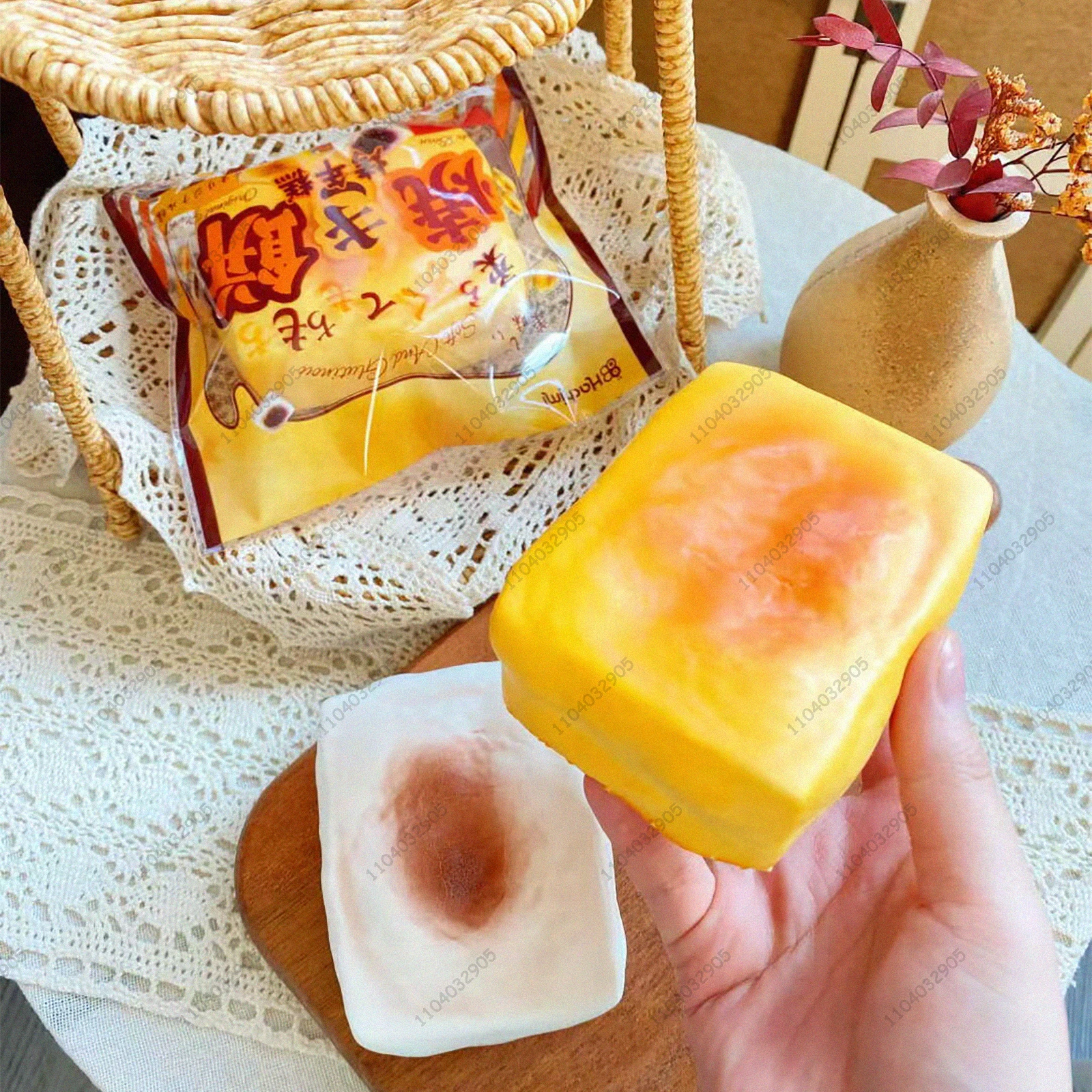 كعكة الأرز المشوي لعبة اسفنجي كعكة الأرز الحمراء موتشي ألعاب متململة ASMR مكافحة الإجهاد الإغاثة الألعاب الحسية للأطفال والكبار الهدايا