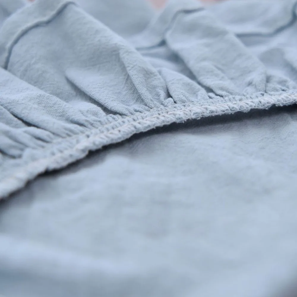 Everyday Use Solid Color Ruffled Placemat Simple Cotton Table Napkin Cloth Decorative Heat-Insulating Placemat Dining Table