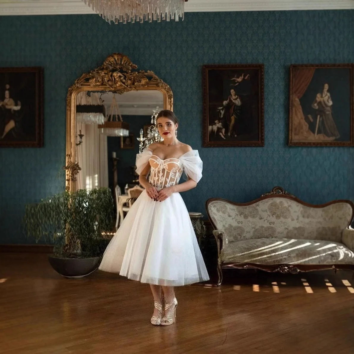 

Formal Occasions Wear off-Shoulder White Light Wedding Dress Bride Simple Engagement Certificate Registration Retro High-End