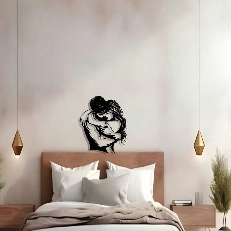 Romantic Embracing Lovers Metal Wall Art Waterproof Rustproof Bedroom Living Room Bathroom Iron Hanging Unique Couple Decor Gift