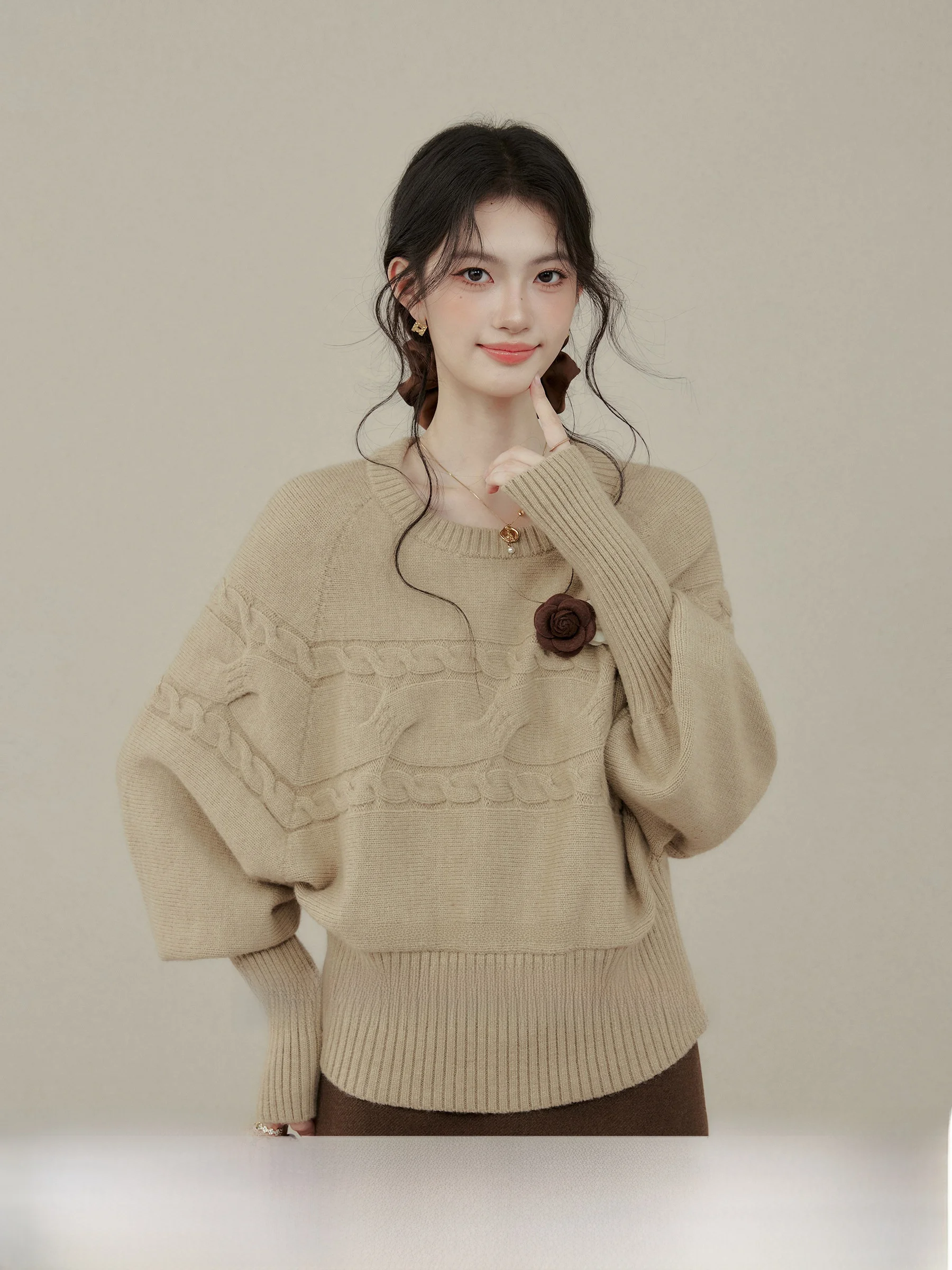 

Caramel Liqueur Knitted Sweater Batwing Sleeve Inner Wear for plus Size Women Autumn Winter Warm Thick Long Sleeve round Neck...