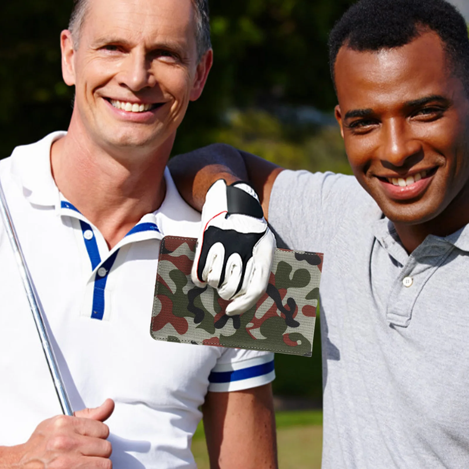 

1 set Golf Scorebook Green Oxford Cloth Camouflage Design Lightweight Portable Scorecards for Golfing Accessories Score Notebook