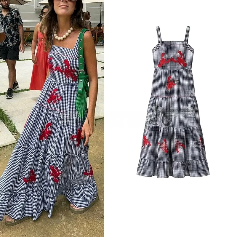 เดรสทรงเอไลน์ลายสก็อตแบบพองๆ แต่งระบาย ปักลายแบบล็อบสเตอร์  ทรงยาว เอวสูง เหมาะสำหรับใส่ไปทำงาน สไตล์วินเทจสำหรับผู้หญิง