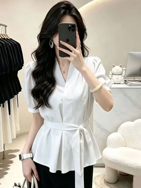 

Slim Fit V-Neck Short Sleeve Shirt Women's Summer New Style French Style Tie Waist Asymmetrical Design Slimming Effect Top