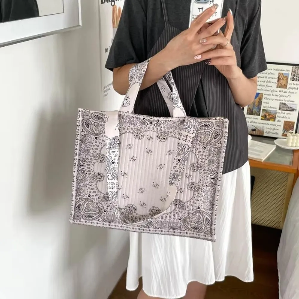 Neue Große Vintage-Bedruckte Tragetasche, Leichte Stoff-Handtasche für Damen, Vintage-Muster Schultertasche für Alltagsoutfits – Detail 2