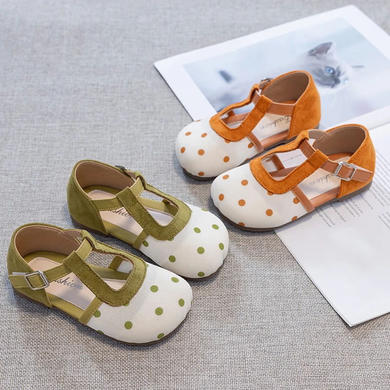 Girls T-Strap Mary Jane Shoes Polka Dot Non-slip Soft Sole Kids Flats Princess Sandals Children Casual Shoes 2026 Summer Autumn