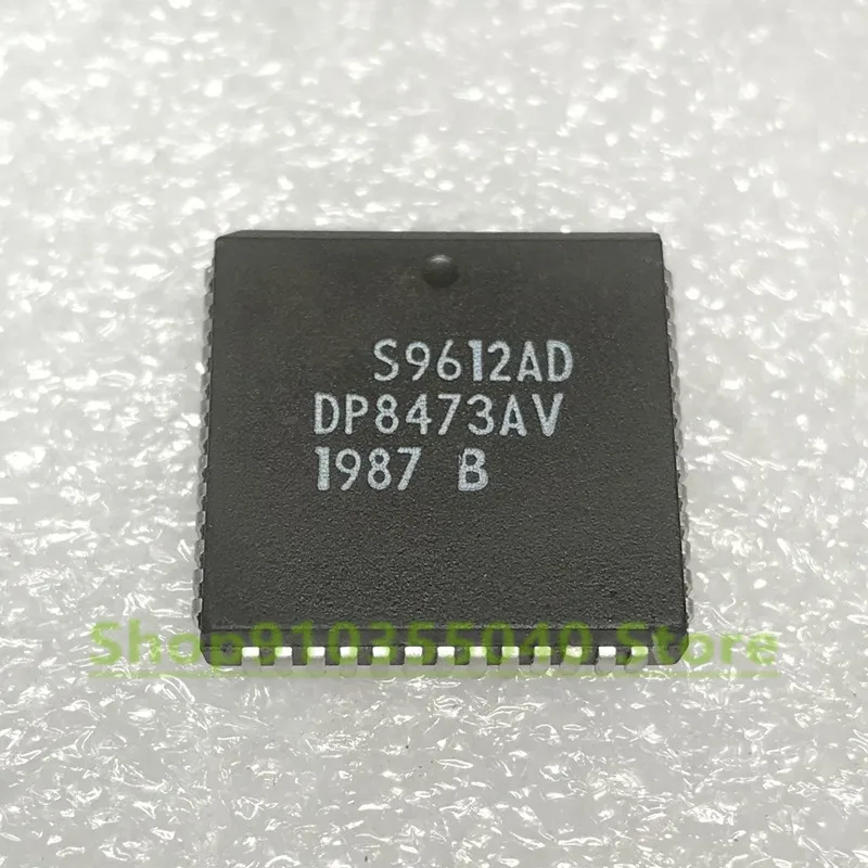 DP8473AV  plcc52  5pcs