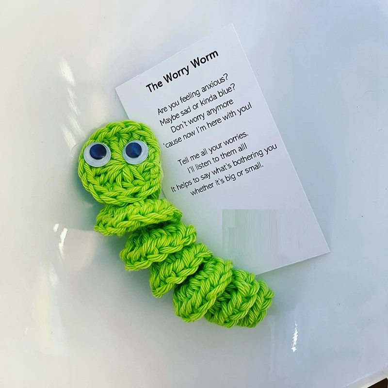 Handgemaakte emotionele ondersteuning zorgen worm cadeau, gehaakte zorgen worm inspirerende zorgen voor u, schattig gebreid cadeau