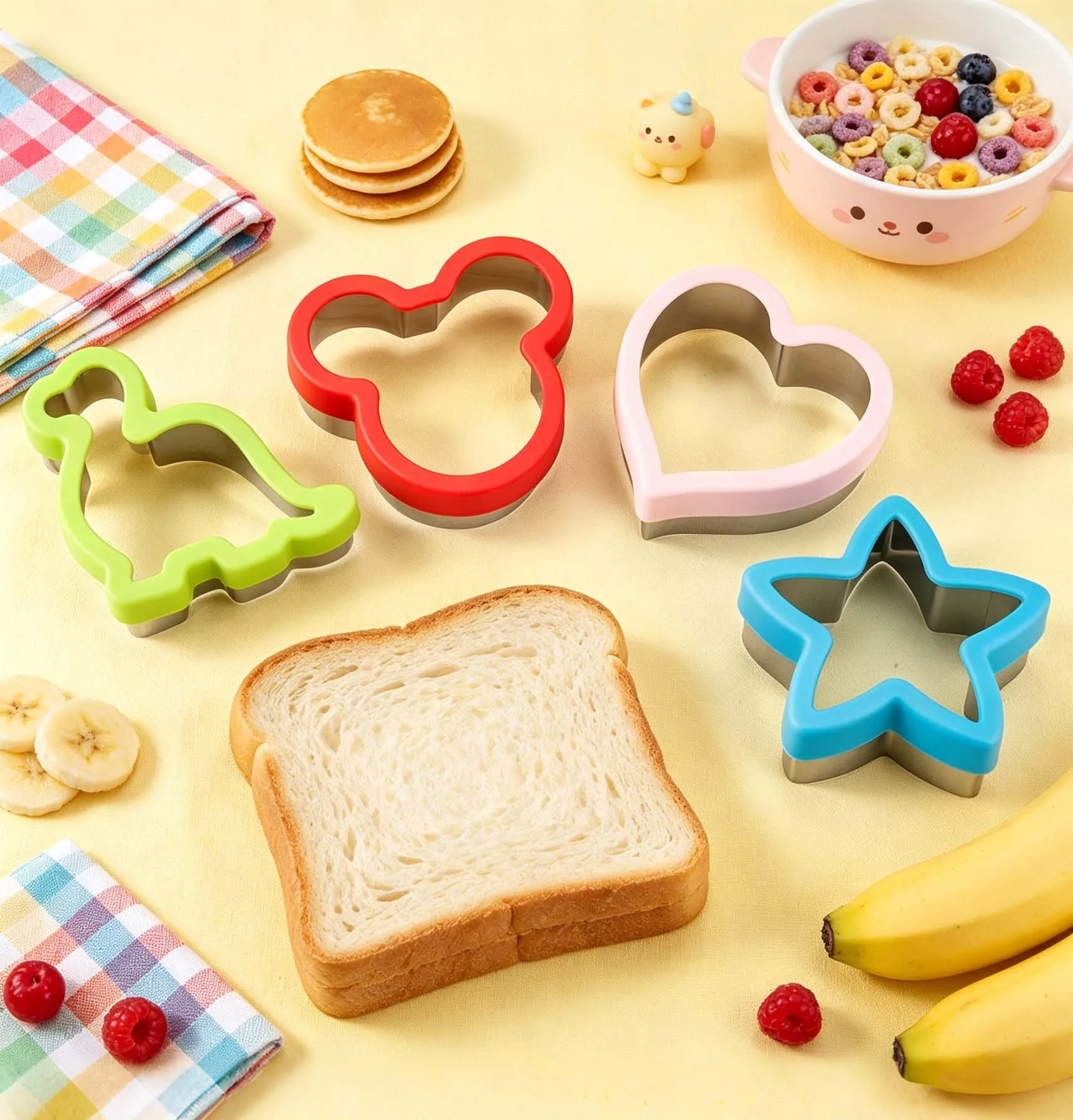 4PCS Sandwich Cutter Set Stainless Steel Non-Slip Dinosaur Bear Heart Star Molds for Bread Cookie Kids Holiday Party Home Baking