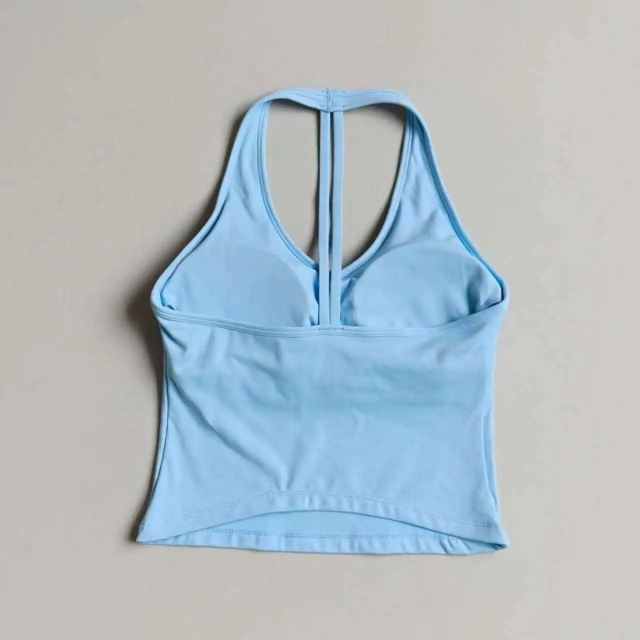 Yoga-Bekleidung mit Brustpolstern Damen-Sport-BH Brustformender V-Ausschnitt Neckholder-Top Fitness-Oberteil für Gym und Lauftraining – Detail 10