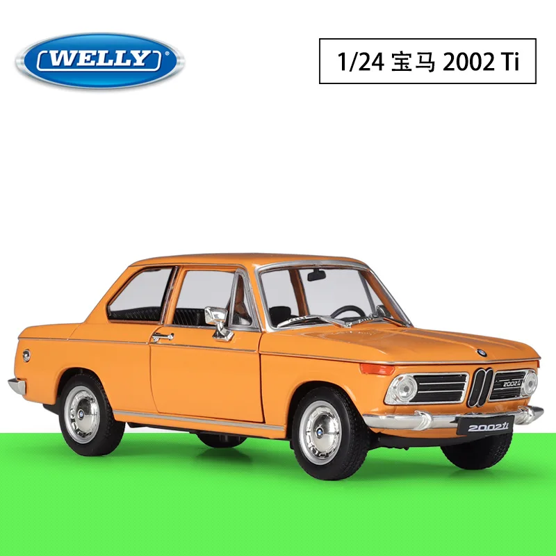 WELLY 1:24 BMW BMW BMW 2002Ti Simulation Alloy Car Finished Model Toys Collection Decoration For Children Festival Funny Gifts