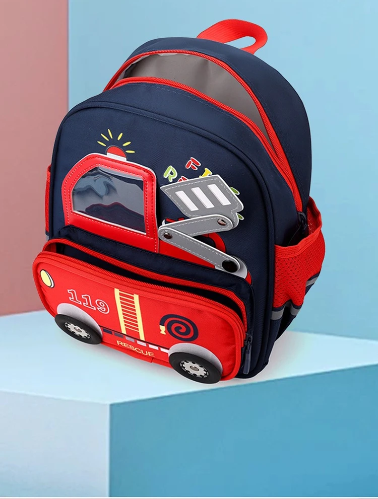 3-6 Year toddler backpack The babys shoulders preschool backpack Childrensfavorite fire truck cartoon style toddler backpack boy