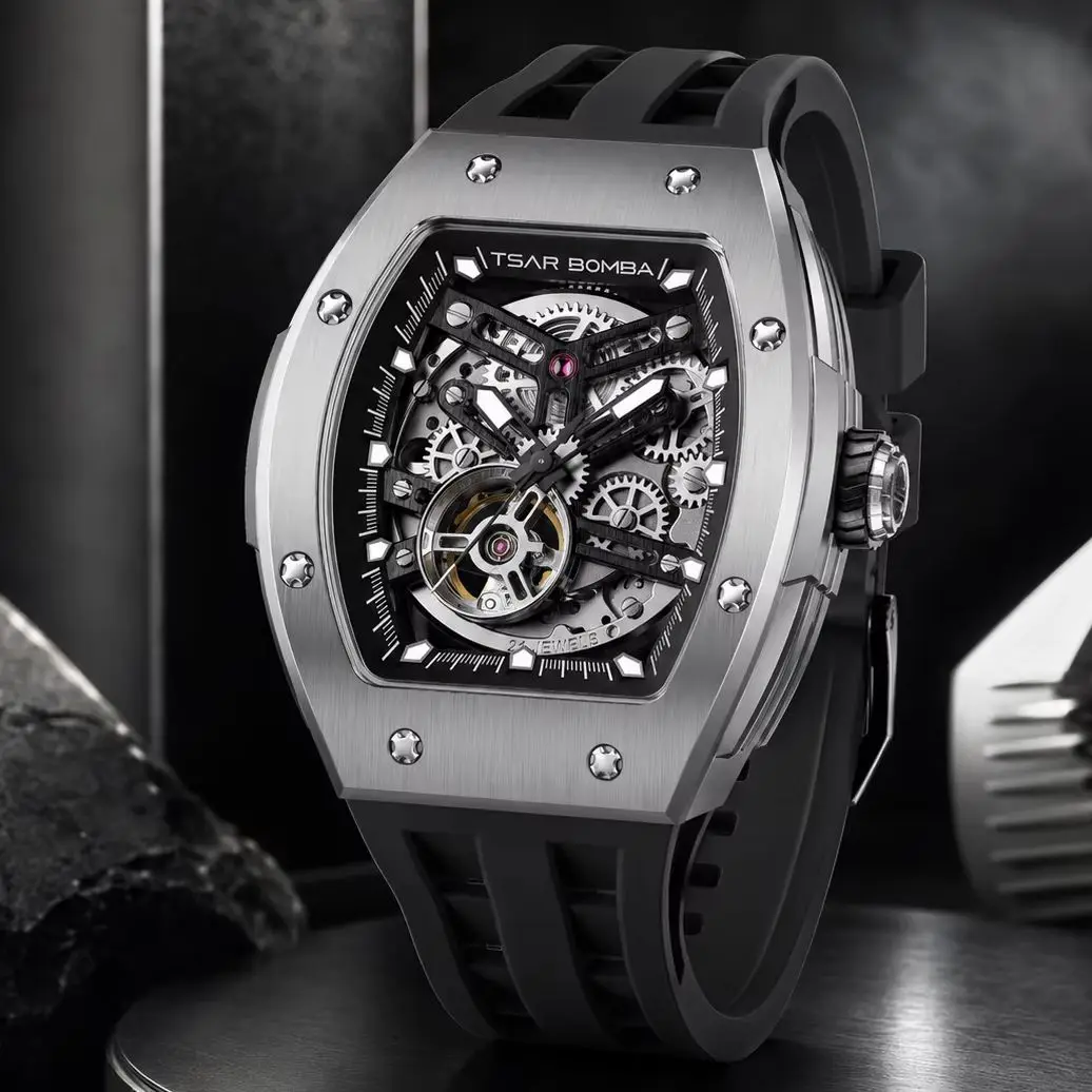 

TSAR BOMBA Luxury Men's Automatic Watch Miyota Movement Titanium Bezel Sapphire 50M Water Resistant Skeleton Luminous