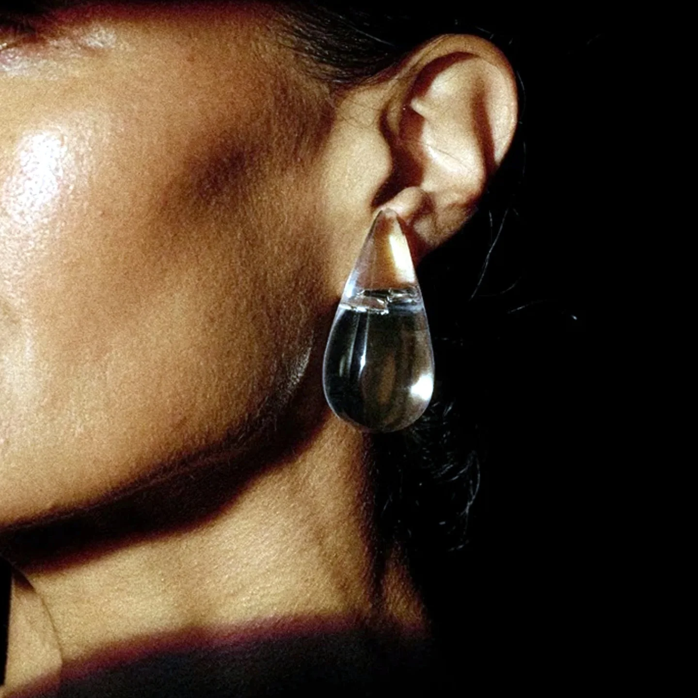 

New Handmade Oversized Water Drop Earrings Transparent Resin Dangle Earrings For Women Exaggerated Elegant High Grade Ear Studs