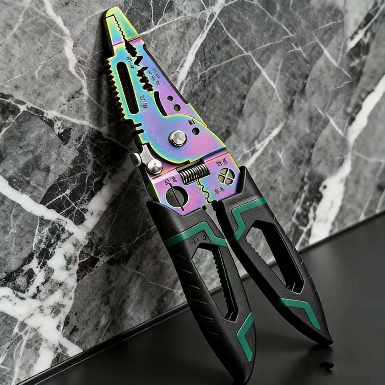 

Multifunction Wire Stripper Cutter Crimper for Copper Aluminum Plastic Carbon Steel PVC Precision Carbon Steel Blade