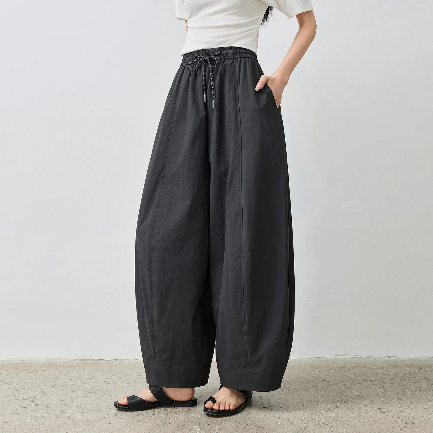 TOYOUTH Women Textured Casual Pants 2026 Summer New UPF50+ Sun Protection Elastic Waist Loose Hip Covering Banana Trendy Trouser