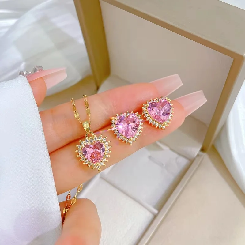 

Fashion Jewelry Sets Gold Plated Stainless Steel Crystal Zircon Heart Shaped Necklace Earring Set Suitable For Wedding Dating