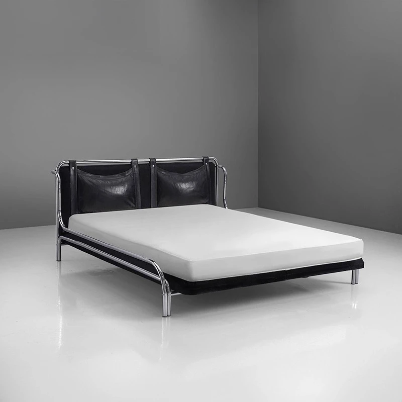 

Retro light luxury leather by bag bed stainless steel bed frame minimalist master bedroom Bauhaus 1.8 double