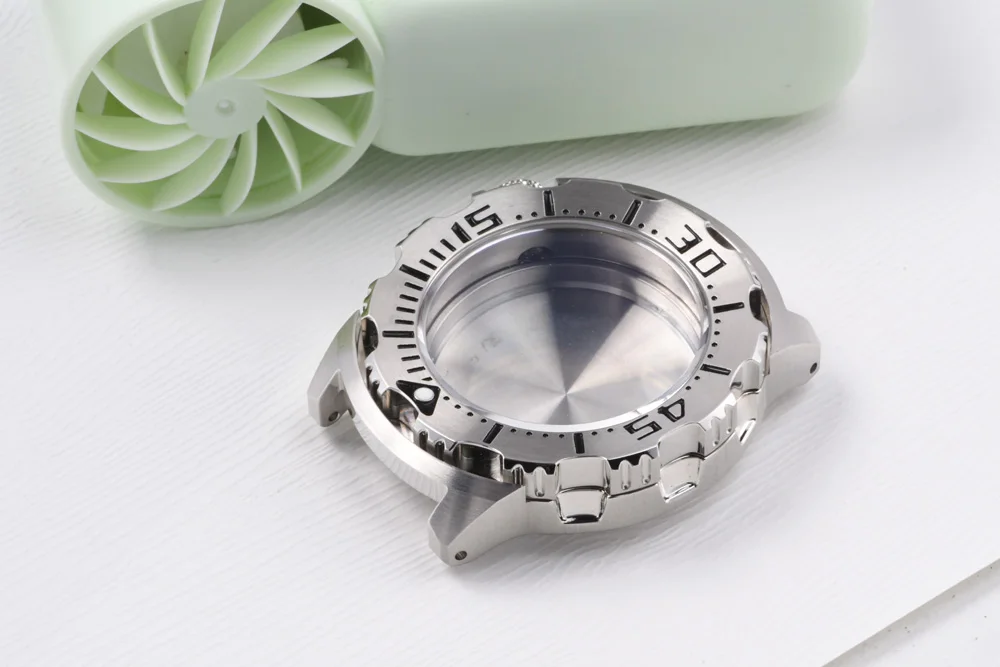 3,8-Uhr-Edelstahl-Uhrengehäuse, passend für Seiko Luminous Saphirglas-Taucheruhr für NH35/NH36 Automatikuhrwerk – Detail 10