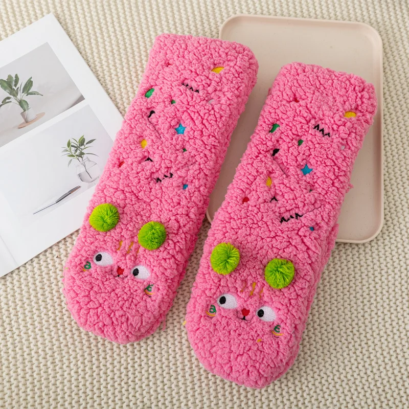 Autumn and winter new cartoon embroidered animal women's socks lamb wool thickened home non-slip socks foot warmers