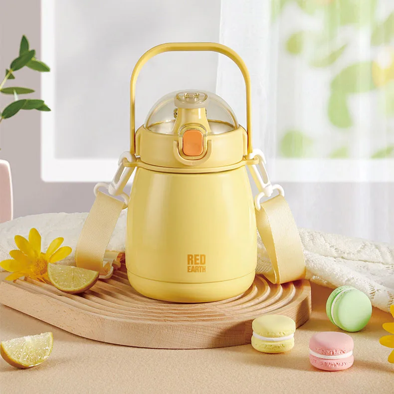 

900 мл милая бутылка для воды из нержавеющей стали с соломенным ремешком, изоляция с двойными стенками, герметичная многоразовая чашка для девочек